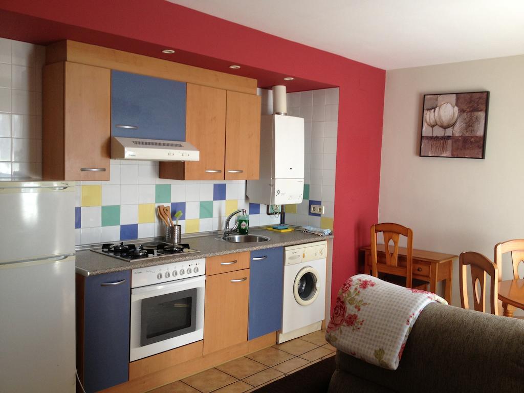 Apartamentos Residencial Fornocal Alquézar Szoba fotó